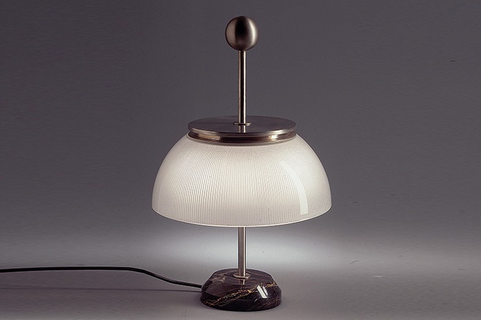 Alfa Table Lamp by Artemide Lamps Alfa Table Lamp by Artemide Lamps
