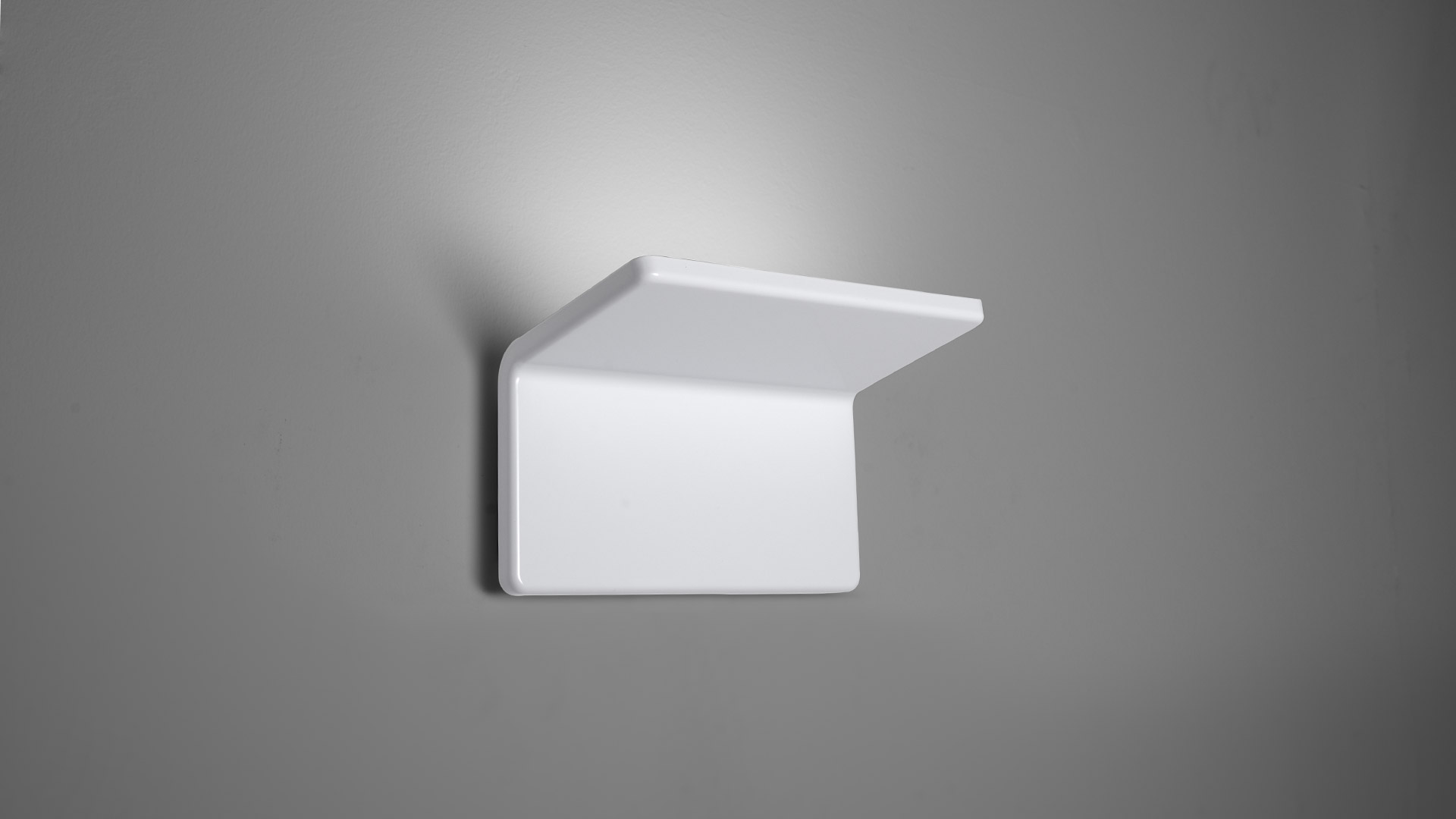 Cuma 20-26 Wall Lamp by Artemide Lamps Cuma 20-26 Wall Lamp by Artemide Lamps