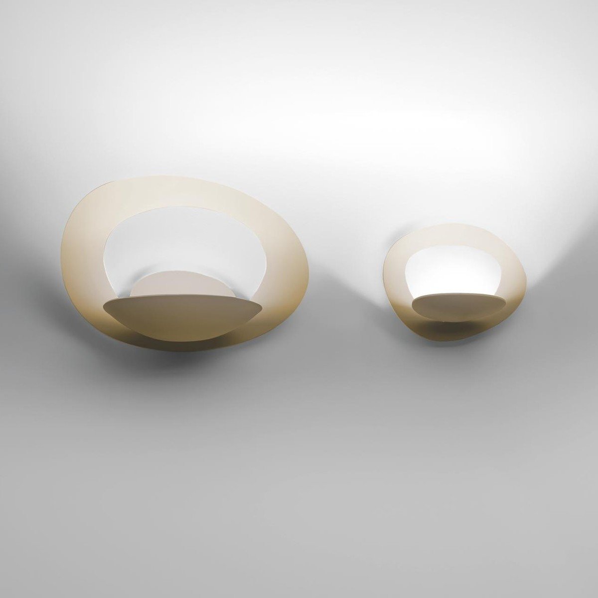 Pirce Wall Lamp by Artemide Lamps Pirce Wall Lamp by Artemide Lamps