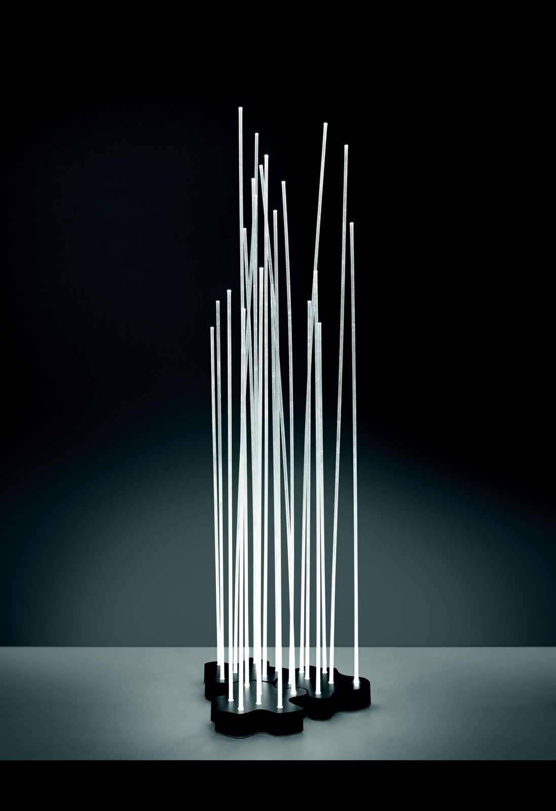 Reeds indoor Floor Lamp by Artemide Floor Lamps Reeds indoor Floor Lamp by Artemide Floor Lamps