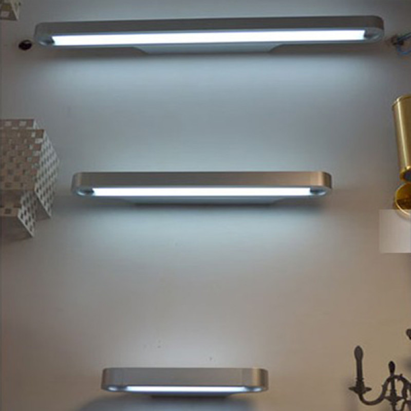 Talo LED Wall Lamp by Artemide Lamps Talo LED Wall Lamp by Artemide Lamps