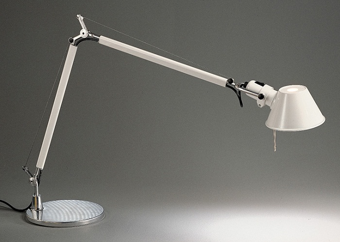 Tolomeo Classic LED Table Lamp by Artemide Lamps Tolomeo Classic LED Table Lamp by Artemide Lamps