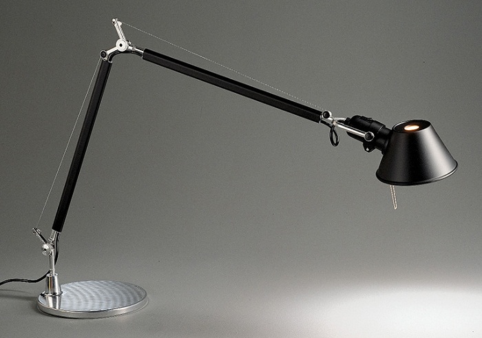 Tolomeo Classic LED Table Lamp by Artemide Lamps Tolomeo Classic LED Table Lamp by Artemide Lamps