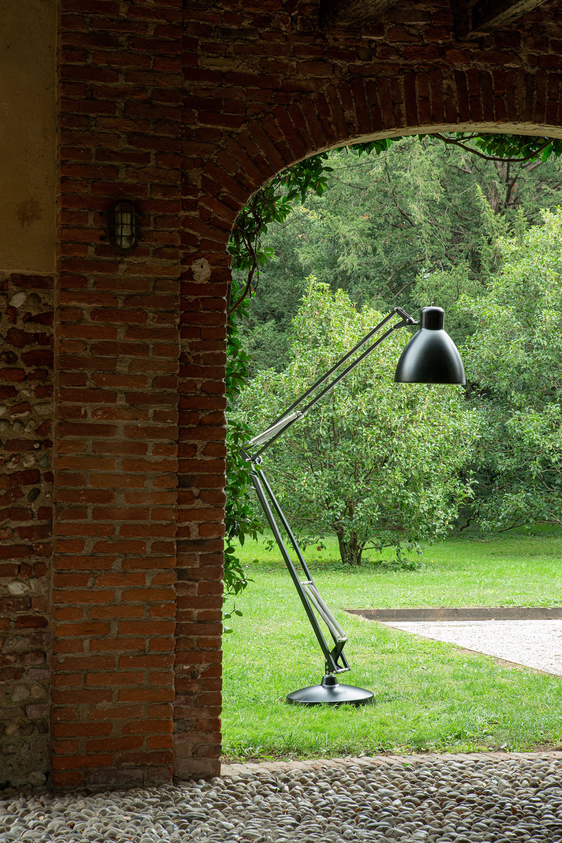 JJ BIG OUTDOOR FLOOR LAMP by Leucos Lamps