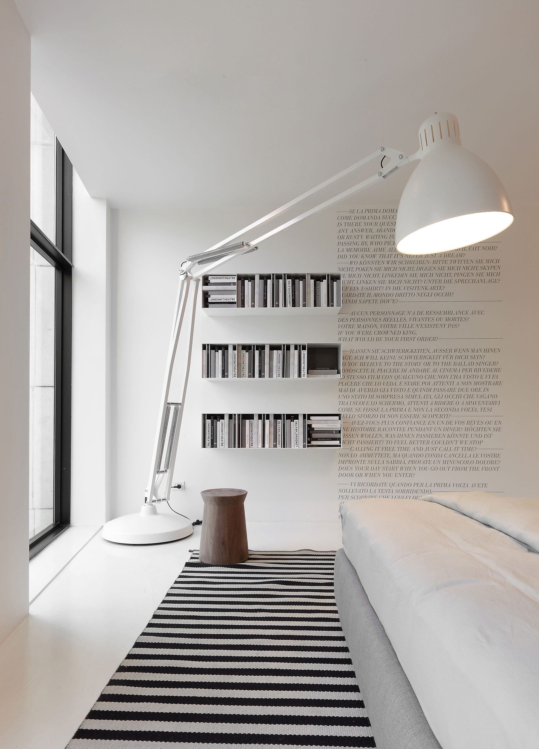 JJ GREAT INDOOR FLOOR LAMP by Leucos Lamps JJ GREAT INDOOR FLOOR LAMP by Leucos Lamps