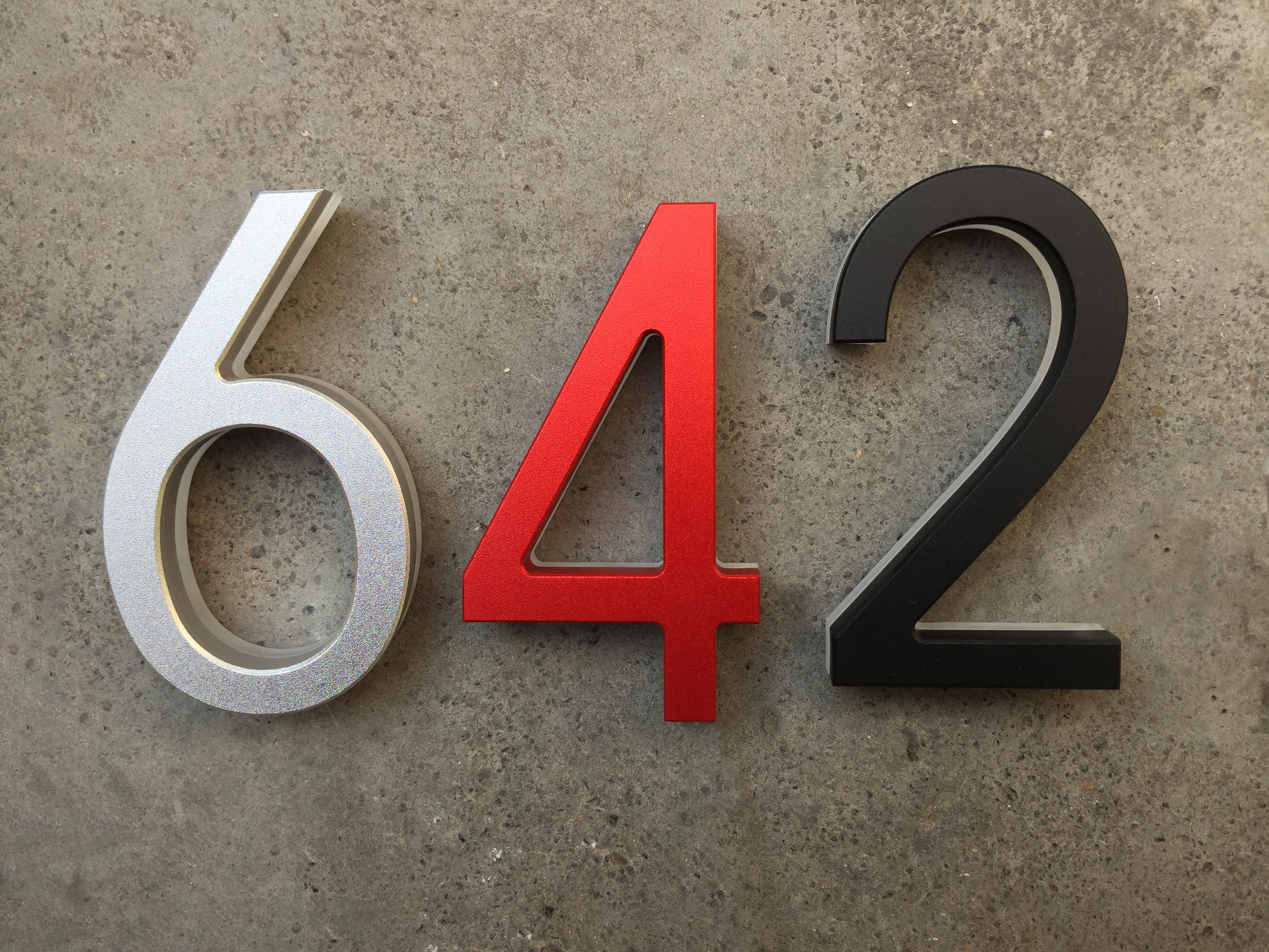 Modern Red 8" Led House Numbers by Luxello LED Signage Modern Red 8" Led House Numbers by Luxello LED Signage