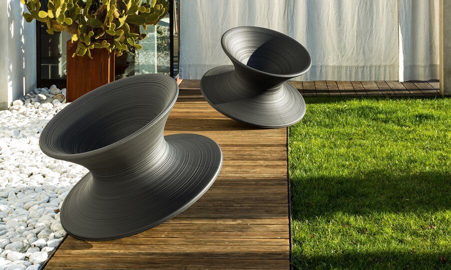 Spun Rotating Chair by Magis Chairs Spun Rotating Chair by Magis Chairs