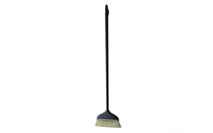 Mago Broom by Magis Accessories Mago Broom by Magis Accessories