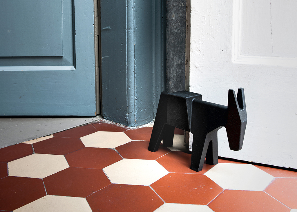 Ettore Doorstop by Magis Ettore Doorstop by Magis