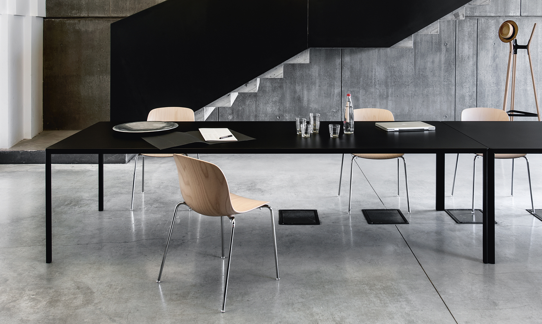Passe-Partout Table by Magis Tables Passe-Partout Table by Magis Tables