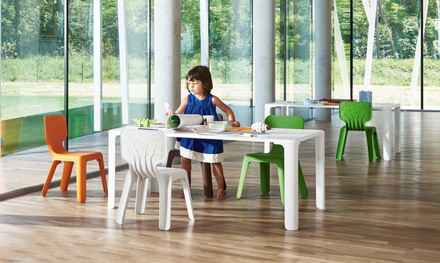Linus Kids Table by Magis Accessories Linus Kids Table by Magis Accessories