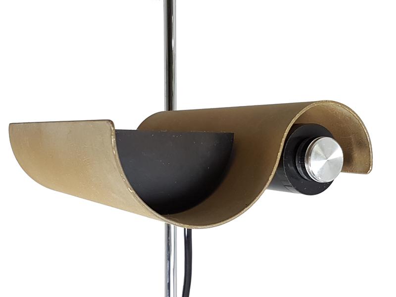 Dim Floor Lamp by Oluce Floor Lamps Dim Floor Lamp by Oluce Floor Lamps