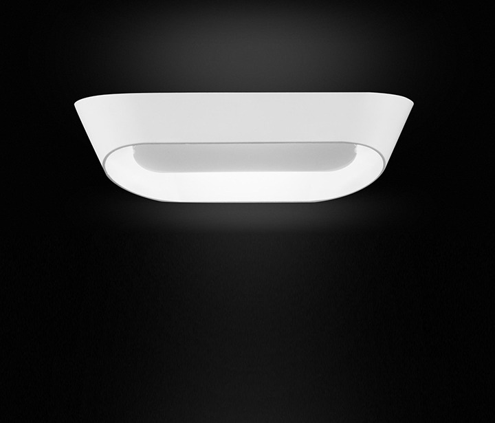 JK 780 Wall Lamp by Oluce Lamps