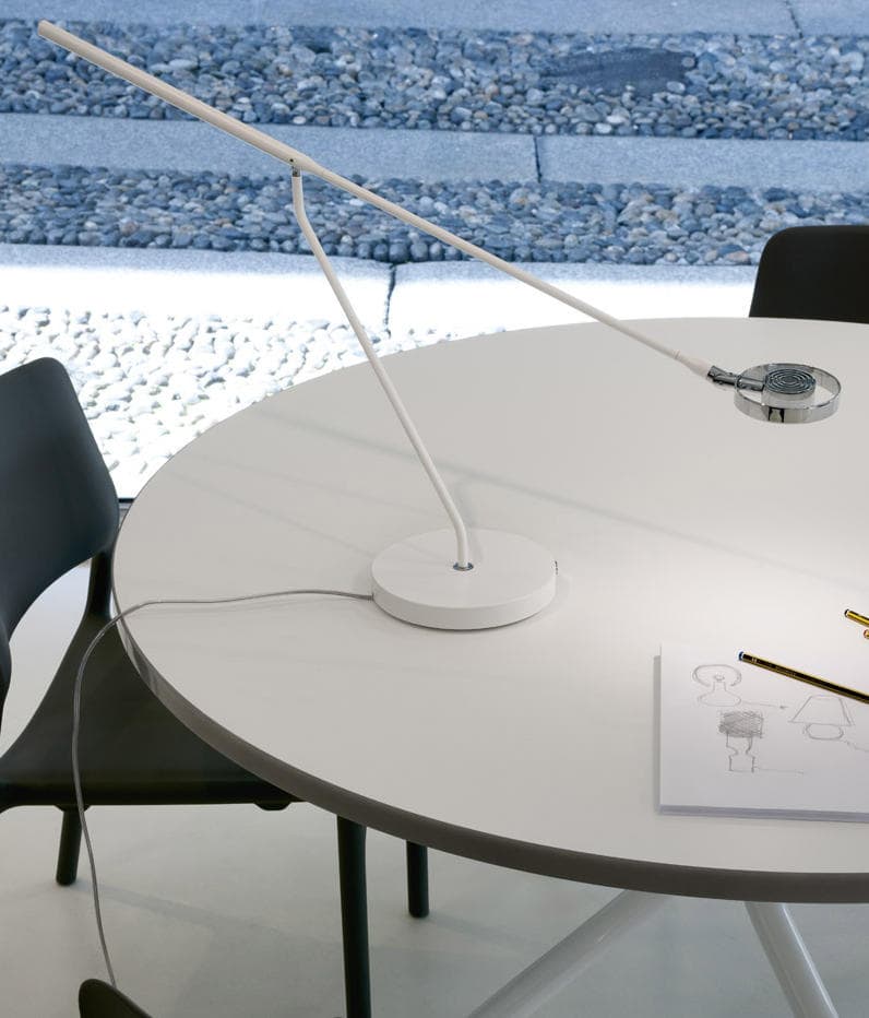 Lutz 290 Table Lamp by Oluce Lamps Lutz 290 Table Lamp by Oluce Lamps