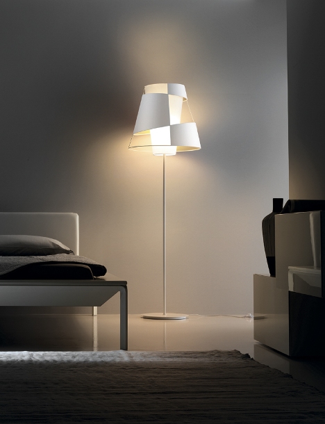 Crinolina Floor Lamp by Pallucco Floor Lamps Crinolina Floor Lamp by Pallucco Floor Lamps