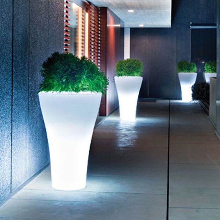 Ming High Outdoor Planter with Light by Serralunga Planters Illuminated